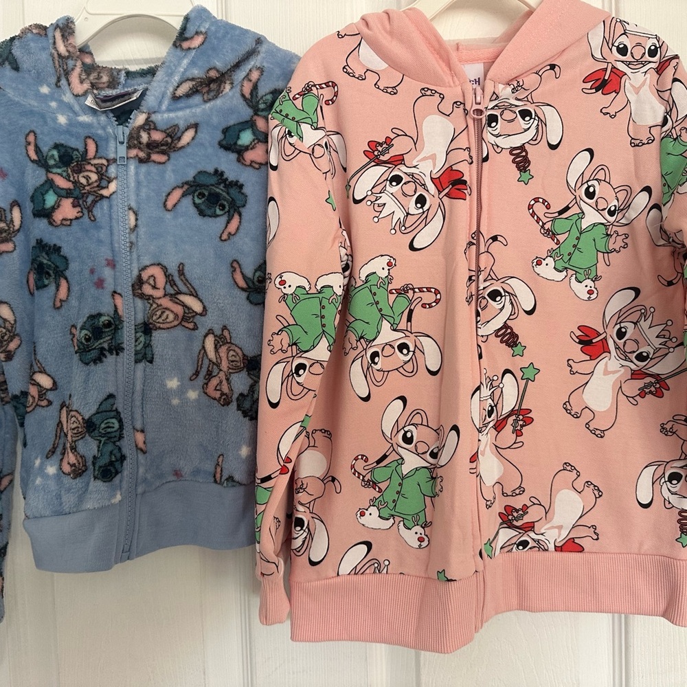 🆕Disney’s Stitch 2 Zip Up Hooded Sweaters